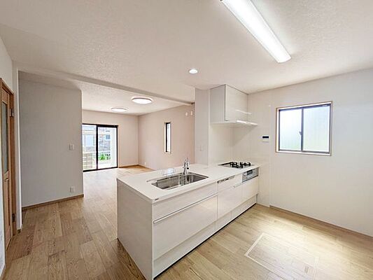 リビング/ダイニング 草津市笠山3丁目　中古一戸建て