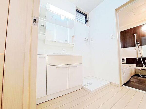 多様化する住まいのお悩みを当社へお気軽にご相談下さい