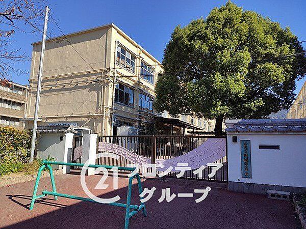 京都市立醍醐西小学校 徒歩7分。 560m