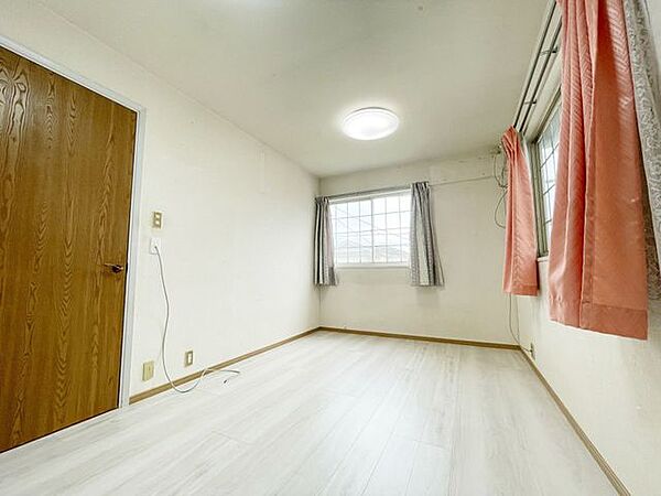 お客様にあった住宅ローンをご提案させていただきます