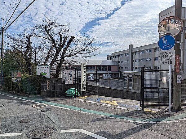 大津市立坂本小学校 徒歩8分。 630m