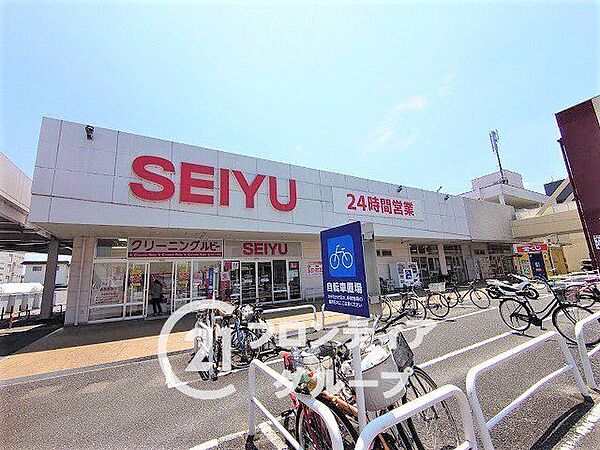 西友下鳥羽店 徒歩22分。 1710m