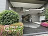 エントランス：多様化する住まいのお悩みを当社へお気軽にご相談下さい