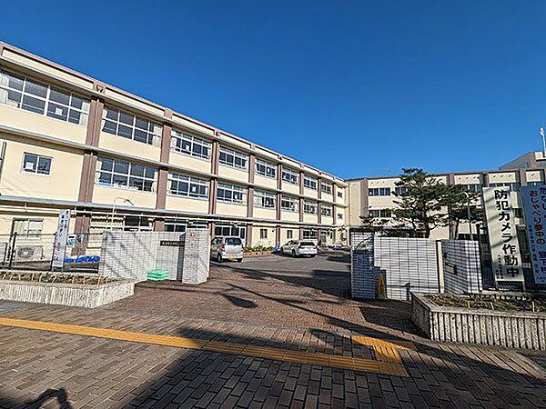大津市立平野小学校 徒歩6分。 420m