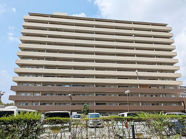 「いつかは」と思っていた住まい探しも、具体的に動き出すと意外とスムーズに進むものです。まずは気軽にご相談いただけます