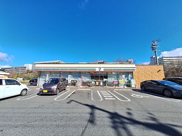 セブンイレブン草津南笠町店 徒歩6分。 450m