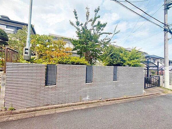資金計画や住宅ローンのしくみなど、購入前に知っておきたいことをわかりやすくご説明しています。まずはお気軽にお問い合わせください