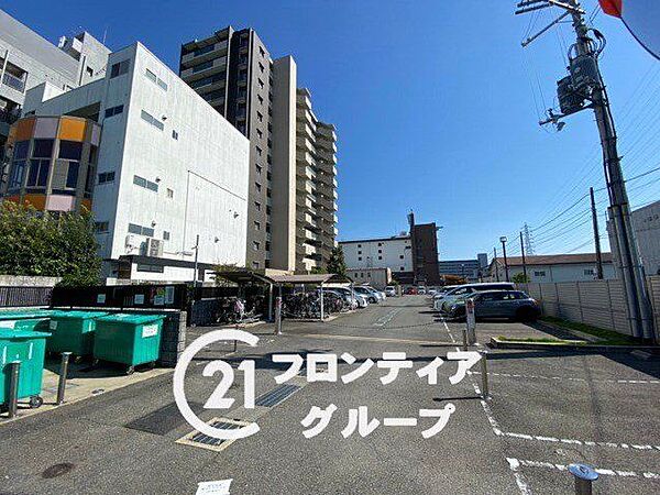 マイホームは一生に一度の大きな買い物だからこそ、納得いくまで情報を集めてほしいと思います。疑問はどんどんスタッフにぶつけてください