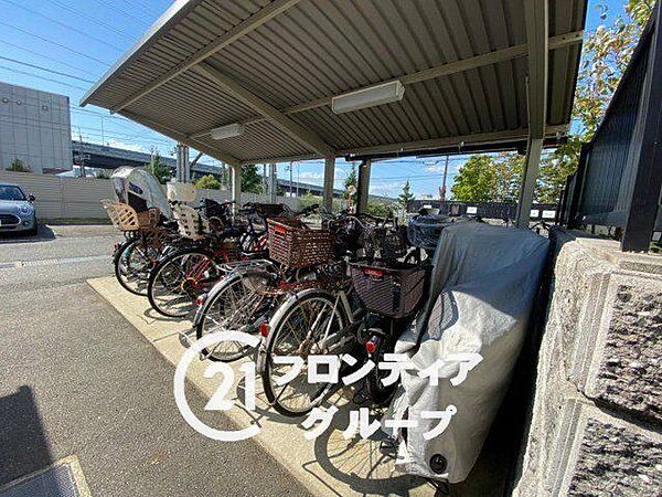 物件から受けた印象や、周辺の生活環境への疑問まで、気になることを何でも話してみてください。暮らしのイメージを一緒に整理していきましょう