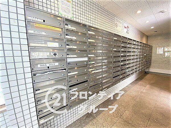 マンションのロビーは、住民の皆様が集うコミュニケーションの場であり、憩いの場です。