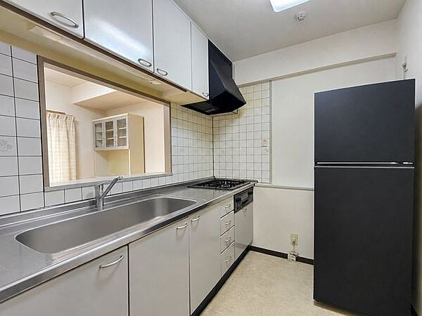 はじめてのご相談でも、経験豊富なスタッフが丁寧にお話を伺います。住まいのことで気になることがあれば、いつでもお声がけください。※家具消しアプリを使用してます