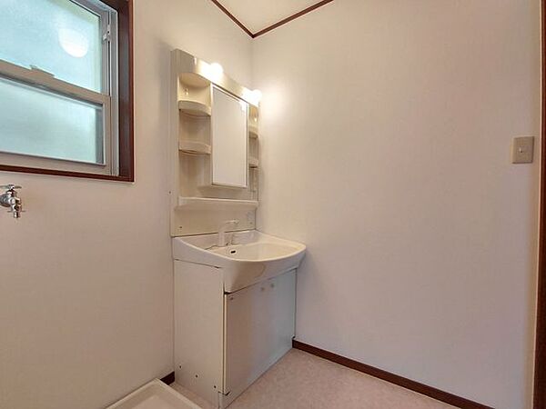 「いつかは」と思っていた住まい探しも、具体的に動き出すと意外とスムーズに進むものです。まずは気軽にご相談いただけます