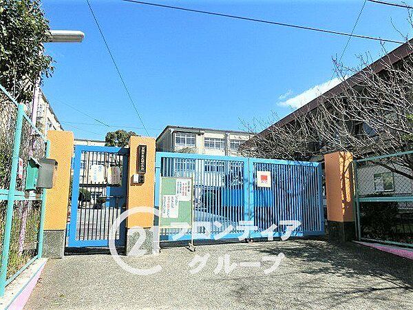 京都市立大塚小学校 徒歩10分。 790m