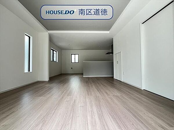 18.9帖の広々LDKが魅力♪ゆとりある洋室は2部屋にWIC完備！部屋数があり子ども部屋も持てます◎