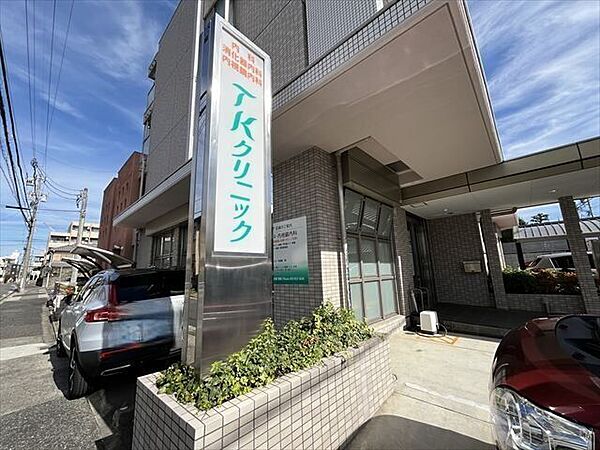 TKクリニック【診療科目】内科/消化器内科・内視鏡内科　【診療時間】8時45分～11時45分、15時～18時　※12時～15時は予約検査、※木曜は午後17時30分～19時30分【休診日】木曜午前…