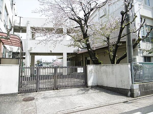 名古屋市立大磯小学校【名古屋市立大磯小学校】【教育目標】人間性豊かな心と、自ら学ぶ意欲をもち、たくましく生きる児童の育成【校訓】「強く」「正しく」「仲よく」 360m