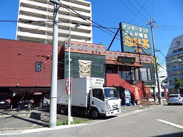 インターネットカフェ亜熱帯 内田橋店【インターネットカフェ亜熱帯 内田橋店】24時間営業2017年7月6日に分煙化されリニューアルオープン。お得なランチパック、ディナーパックあり。 60m