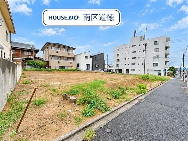 菊住小学校　約640ｍ/徒歩8分、桜田中学校　約760ｍ/徒歩約10分。市営バス「東浦通」停　徒歩約3分。