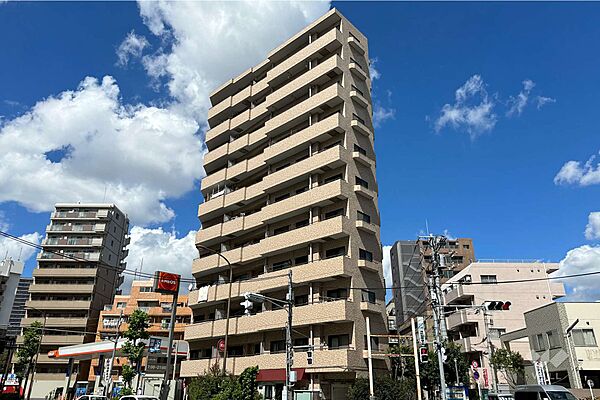 サンライズ大山マンションの外観（南側から）