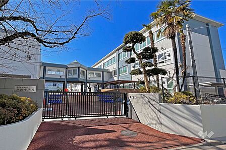 舟渡小学校[公立]の外観