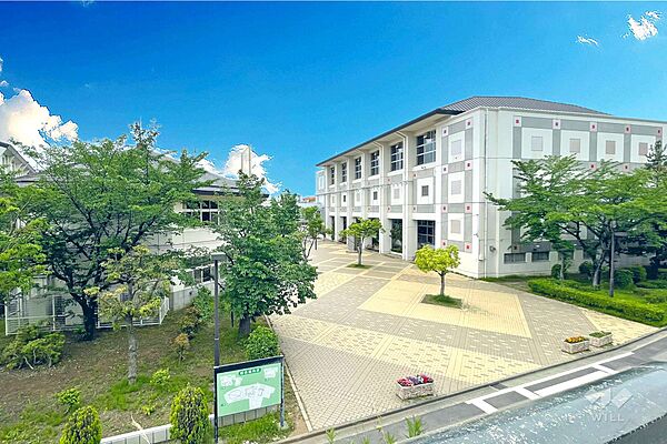 戸塚西中学校[公立]の外観