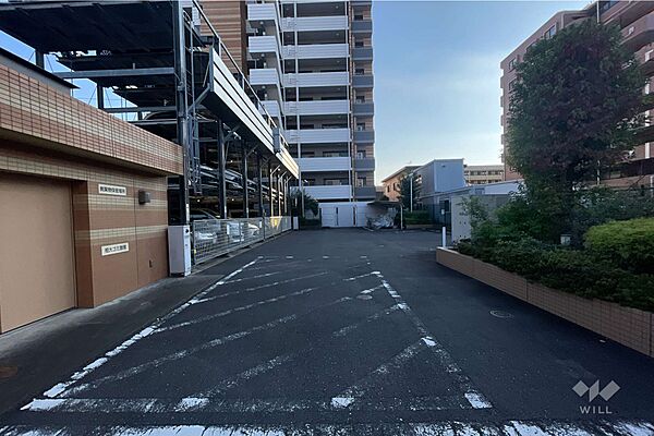 敷地内駐車場（屋外機械式）