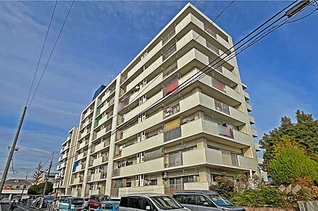 東建西が丘マンションの外観(南西側から)