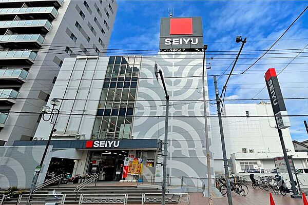 西友(鳩ヶ谷店)の外観