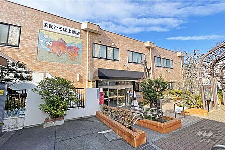 区民ひろば上池袋の外観