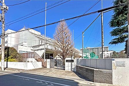 志村第四中学校[公立]の外観