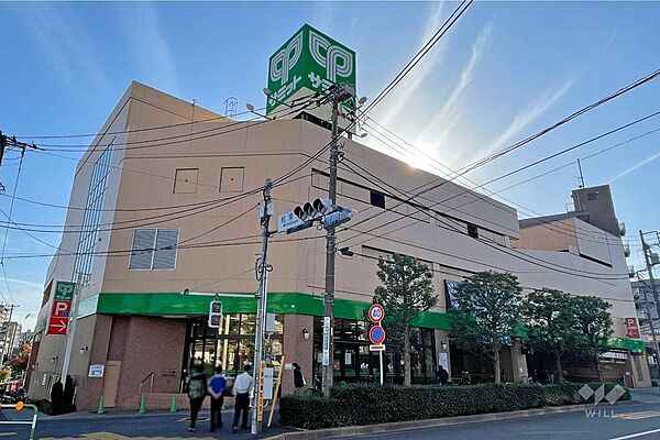 サミットストア(滝野川紅葉橋店)の外観