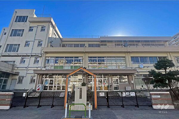 新河岸小学校[公立]の外観