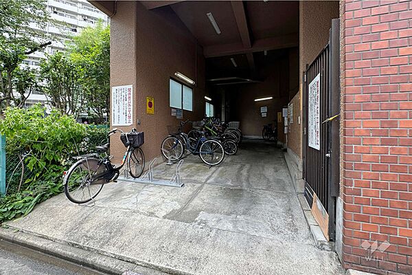 駐輪場