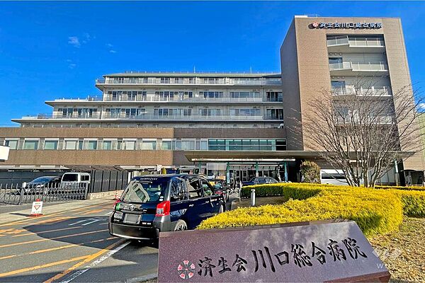 川口総合病院の外観