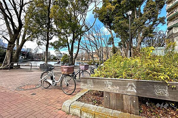 見次公園の外観