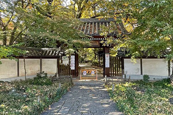 名主の滝公園 の外観
