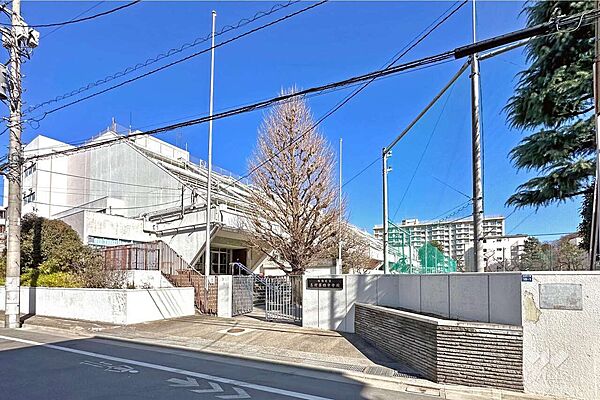 志村第四中学校[公立]の外観