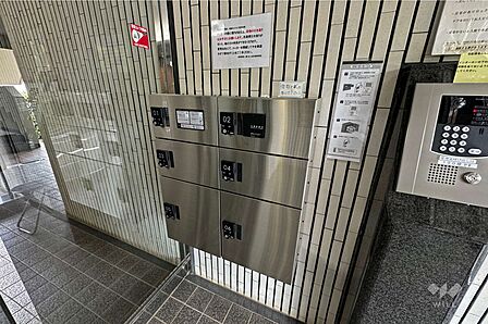 宅配ボックス