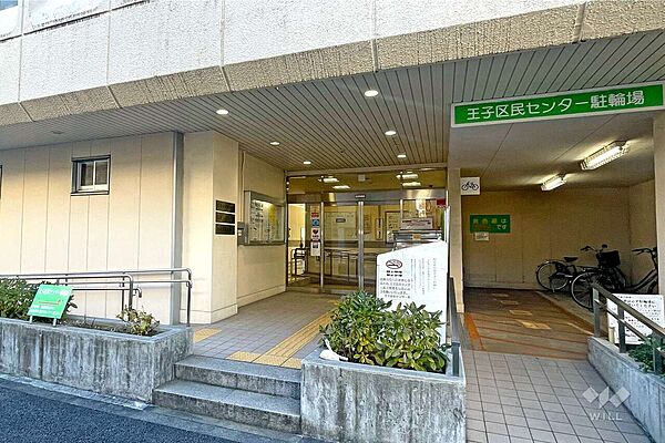 中央図書館分室の外観