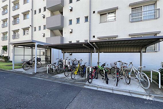 駐輪場