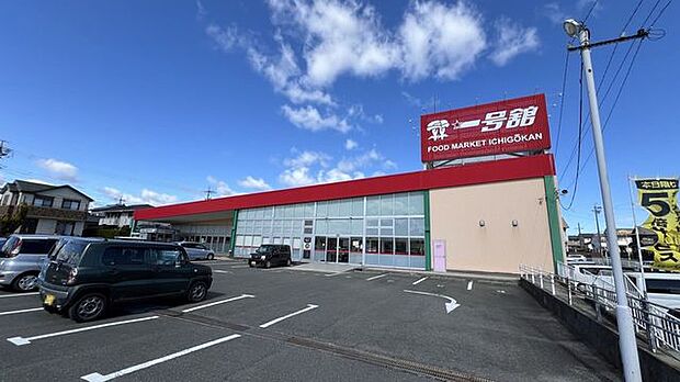 一号館 東員店 440m