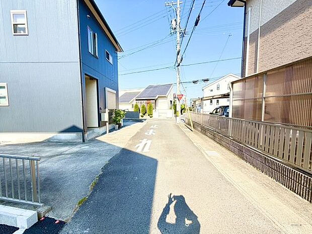 前面道路含む現地写真