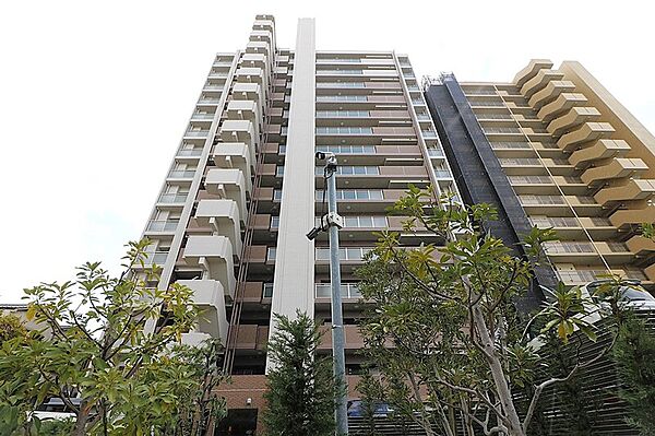 外観：327002215790