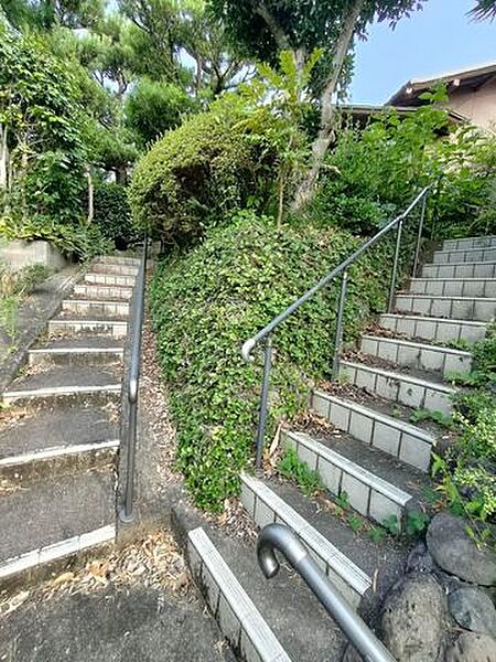 緩やかな階段のため昇降は苦になりません