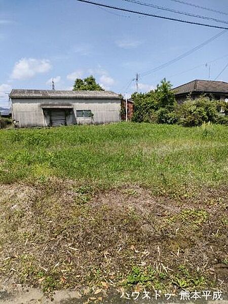 農地転用許可申請が必要です