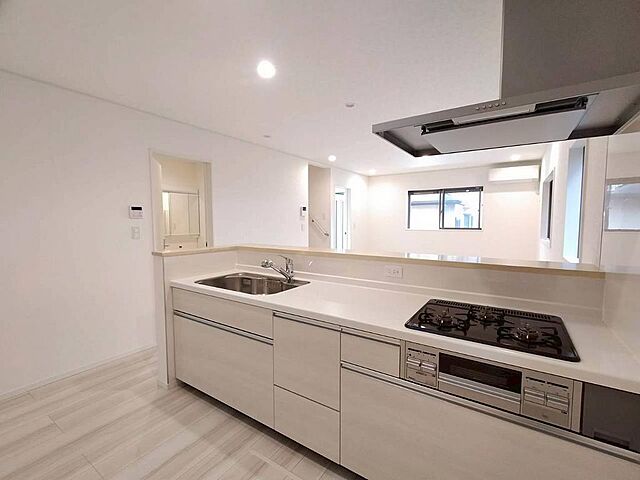 キッチン 大津市衣川3丁目6-3