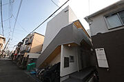 武庫川駅より徒歩4分 1階 築8年6ヶ月の賃貸物件
