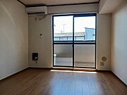 北伊丹駅より徒歩3分 2階 築23年7ヶ月の賃貸物件