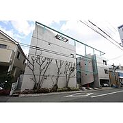 江坂駅より徒歩10分 3階 築36年9ヶ月の賃貸物件