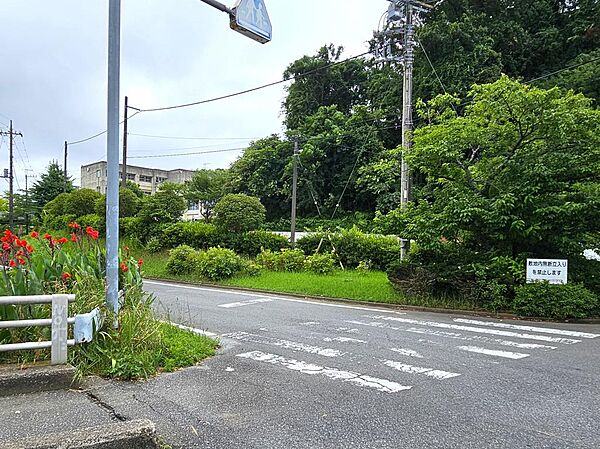 「市原市立有秋中学校」まで約2800ｍ